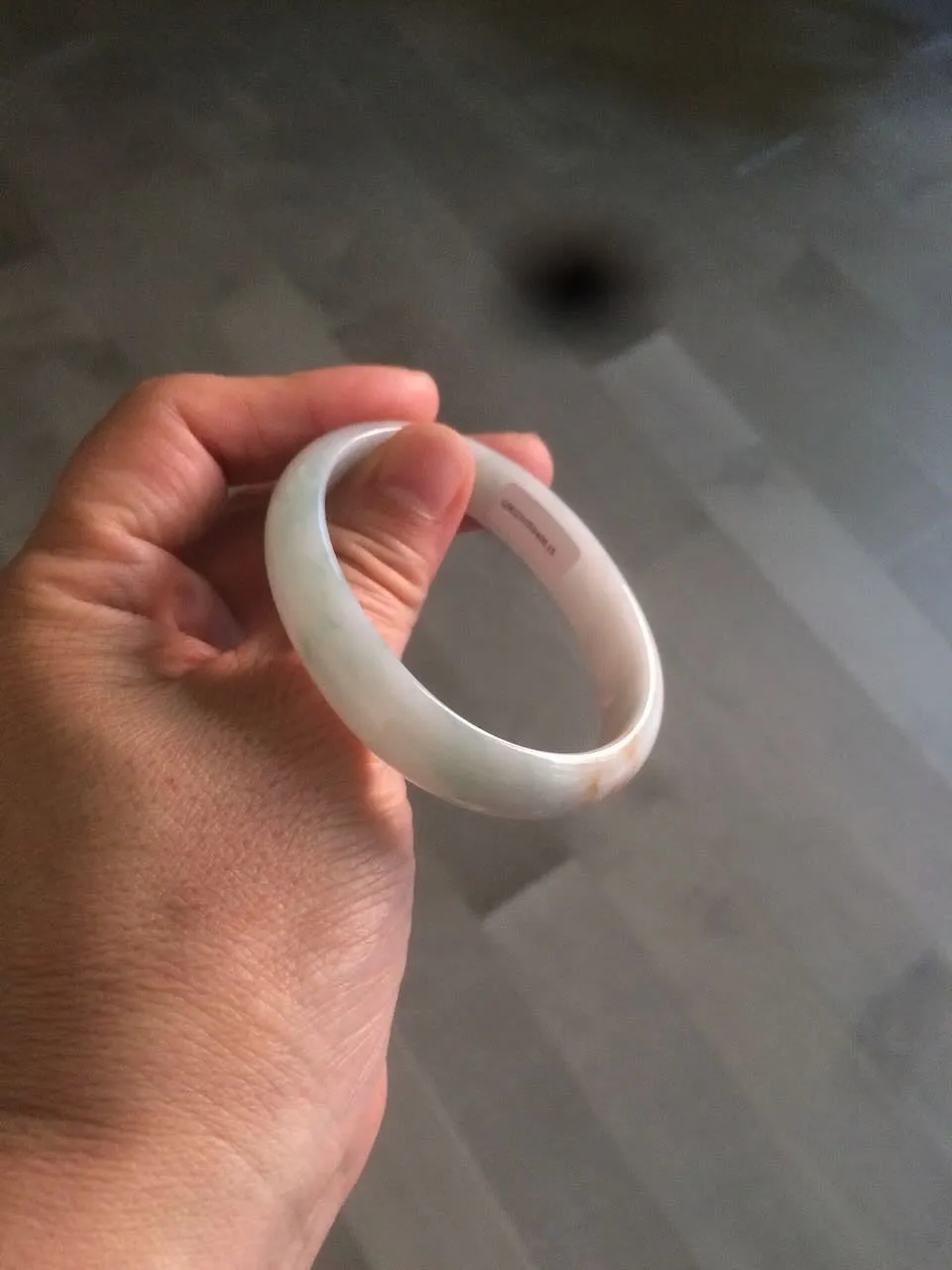 47mm Certified Type A 100% Natural light green/yellow Jadeite Jade oval bangle AJ69-0615