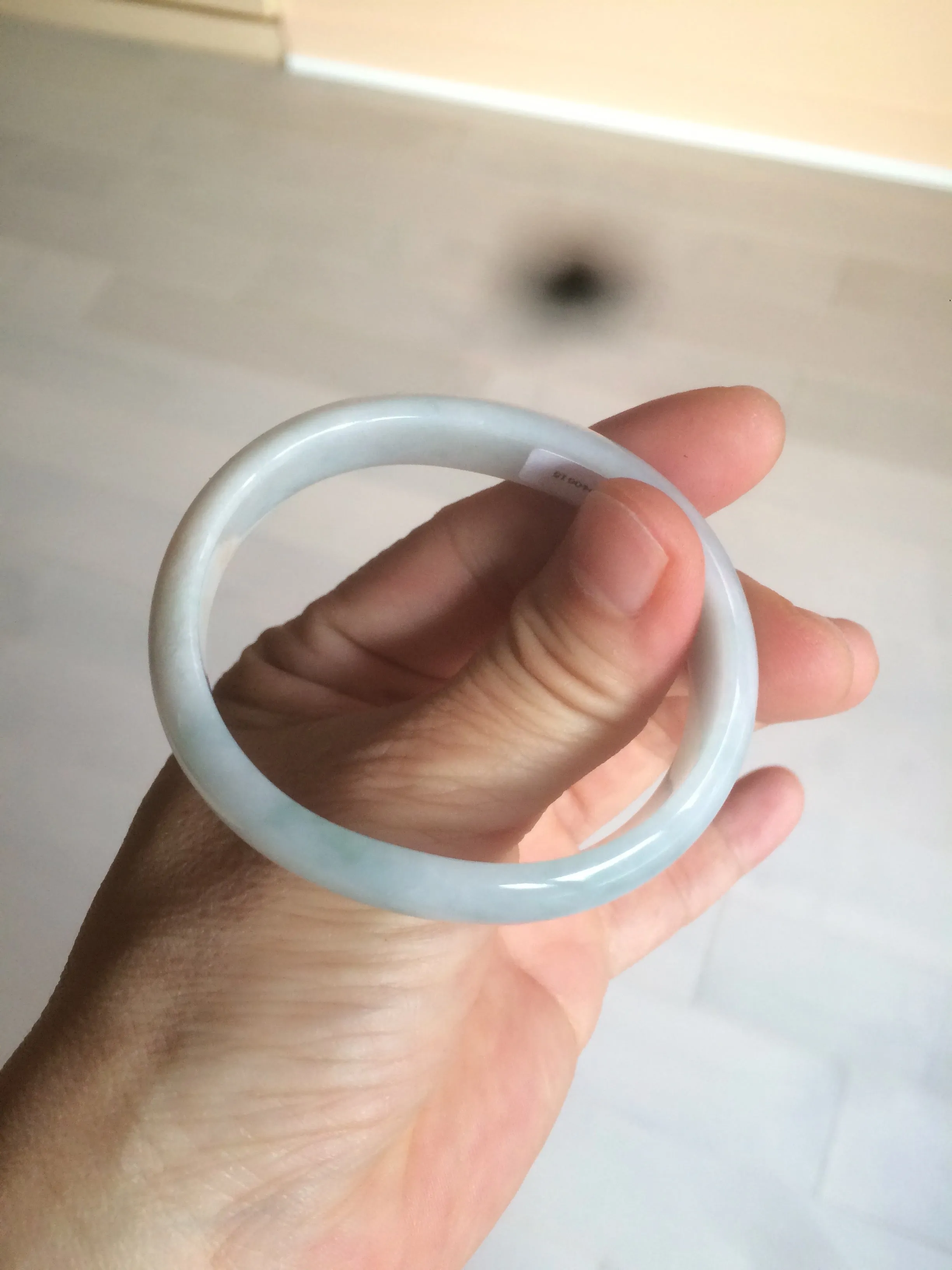 47mm Certified Type A 100% Natural light green/yellow Jadeite Jade oval bangle AJ69-0615