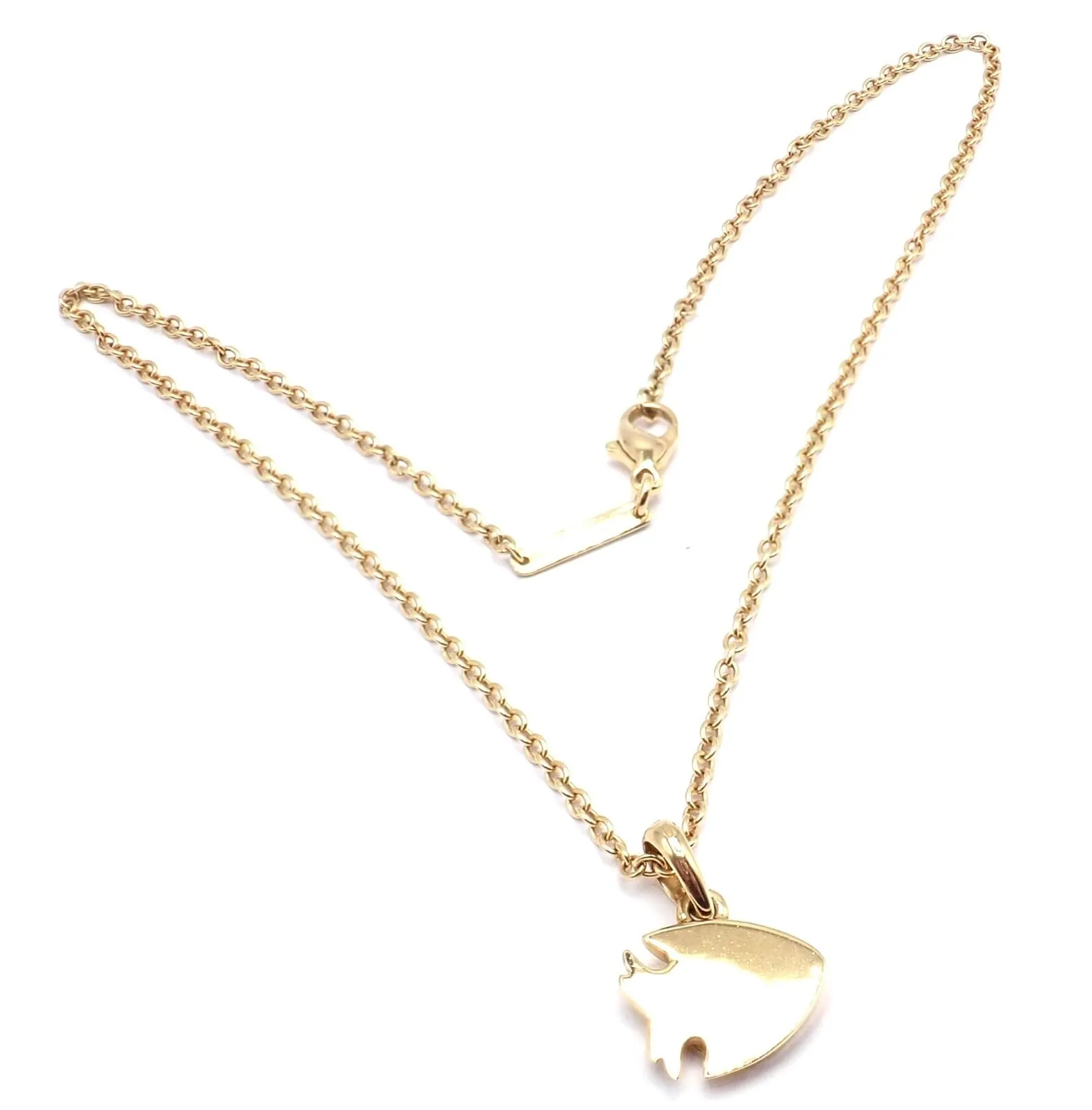 Authentic! Bulgari Bvlgari 18k Yellow Gold Coral Naturalia Fish Pendant Necklace