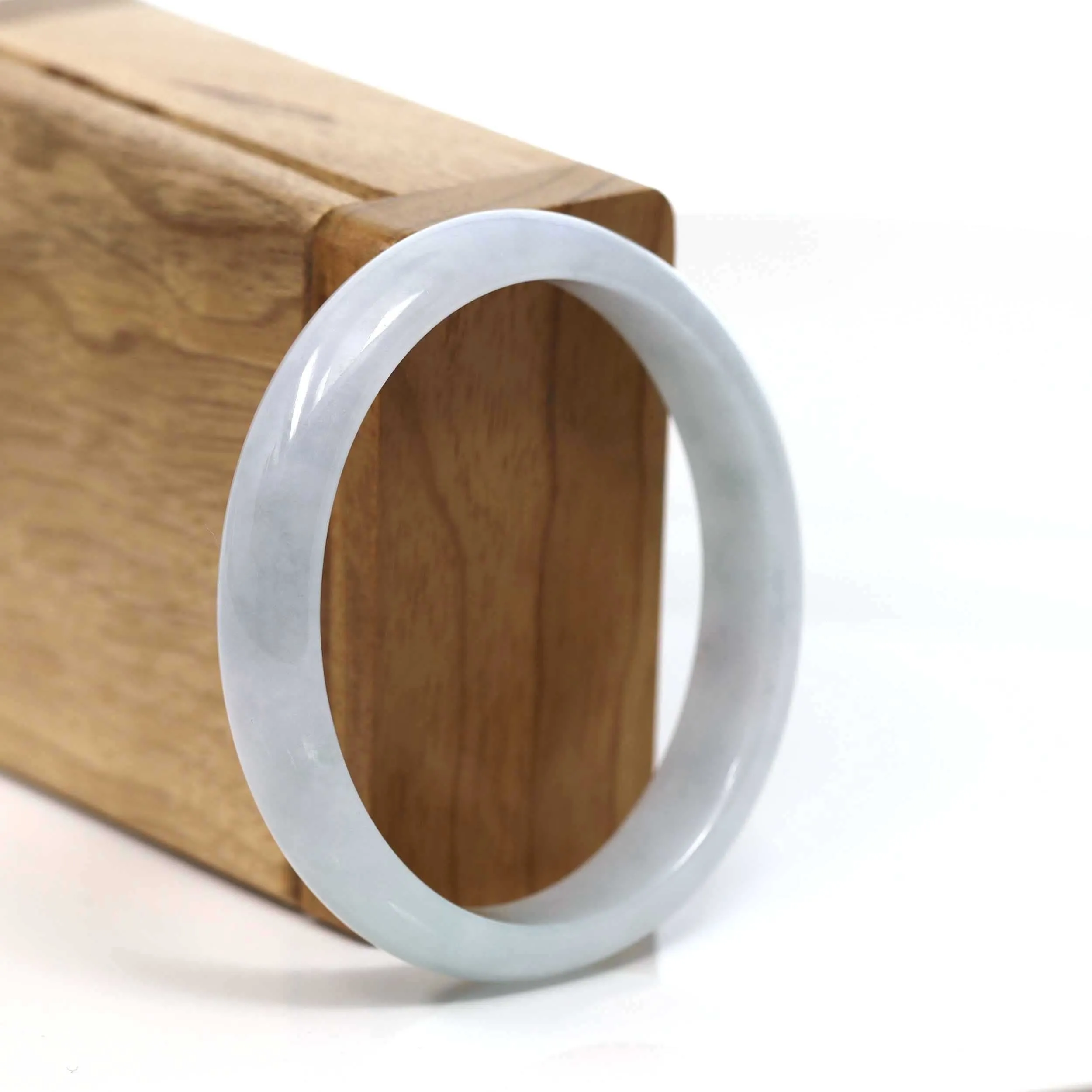 Baikalla Light Lavender Oval Natural Burmese Jadeite Jade Bangle (57.54 mm) T230