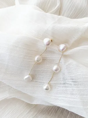 Berlin – 3 Tier Freshwater Pearls Earrings