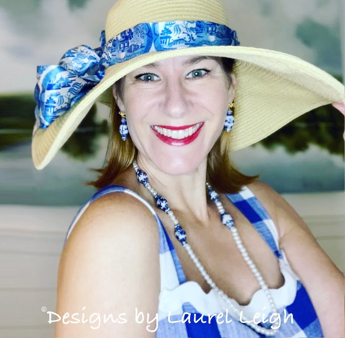 Chinoiserie Ginger Jar Bow Earrings - Blue & White