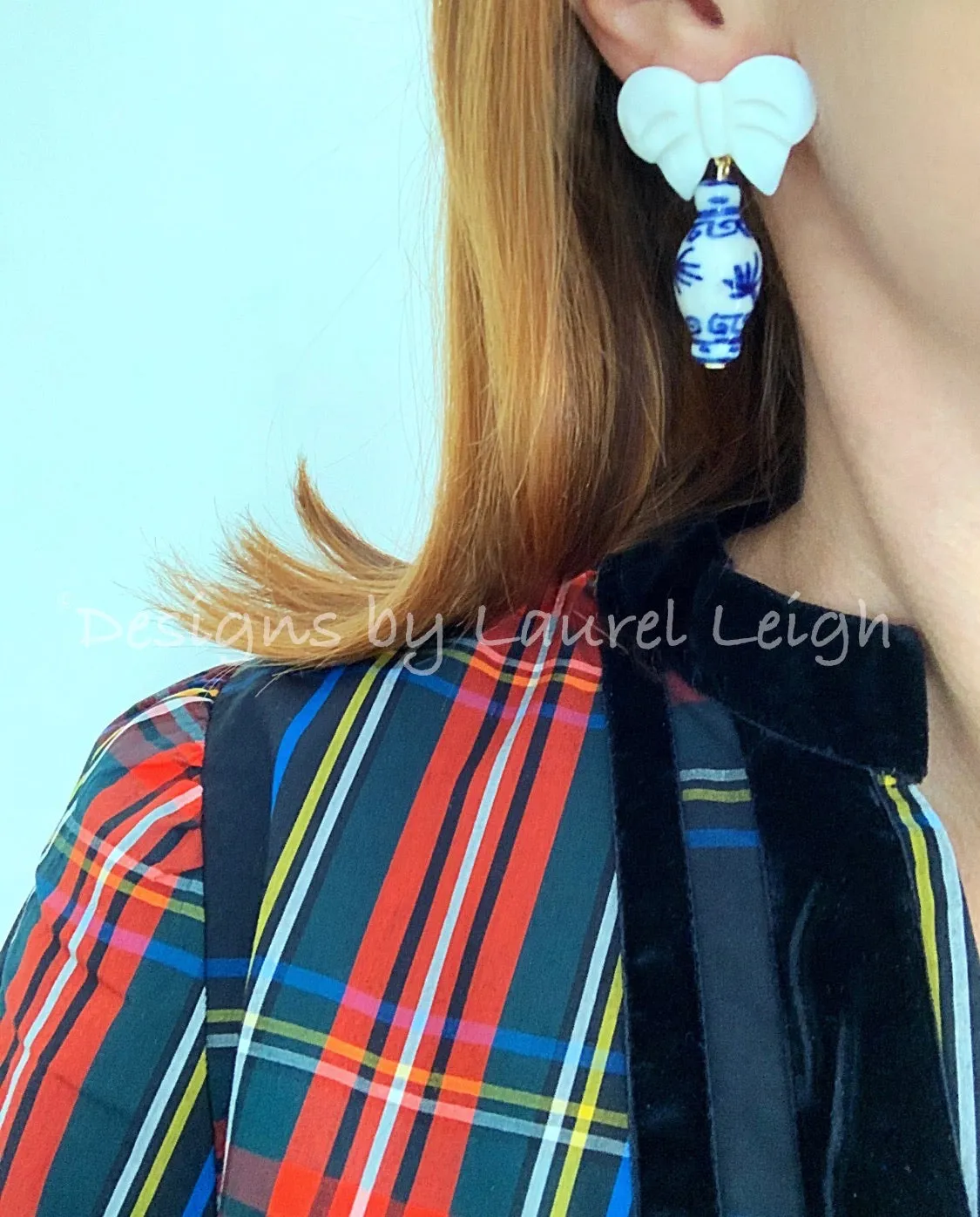 Chinoiserie Ginger Jar Bow Earrings - Blue & White