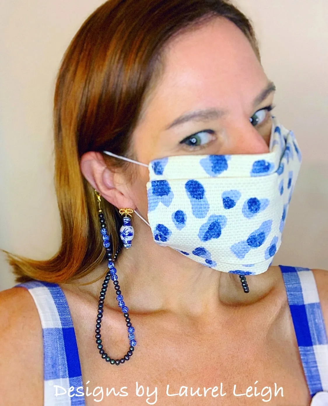 Chinoiserie Ginger Jar Bow Earrings - Blue & White