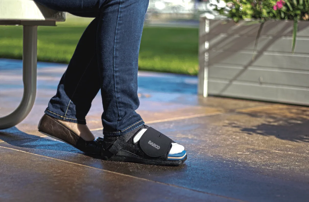 Darco MedSurg Postoperative Shoe