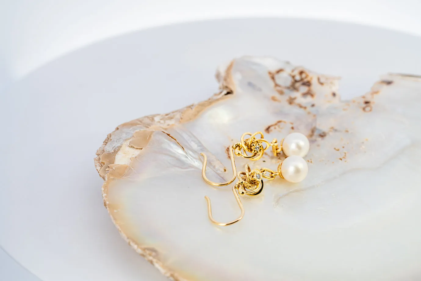 Elegant Preloved 9ct Yellow Gold Diamond & Cultured Pearl Drop Earrings