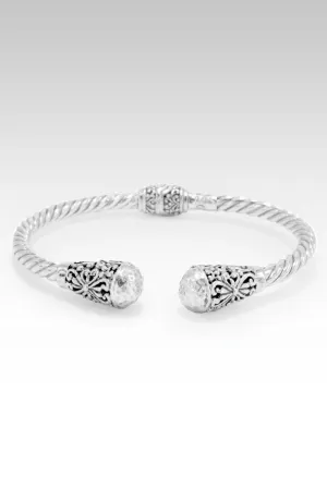 Faith Over Fear Tip-to-Tip Bracelet™ in Janyl Adair
