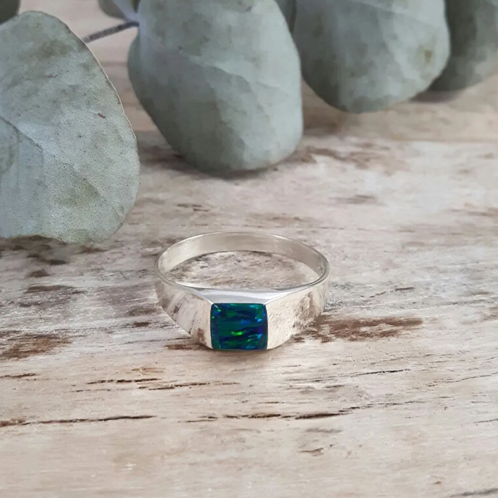 Flinder Signet Square Emerald Ring