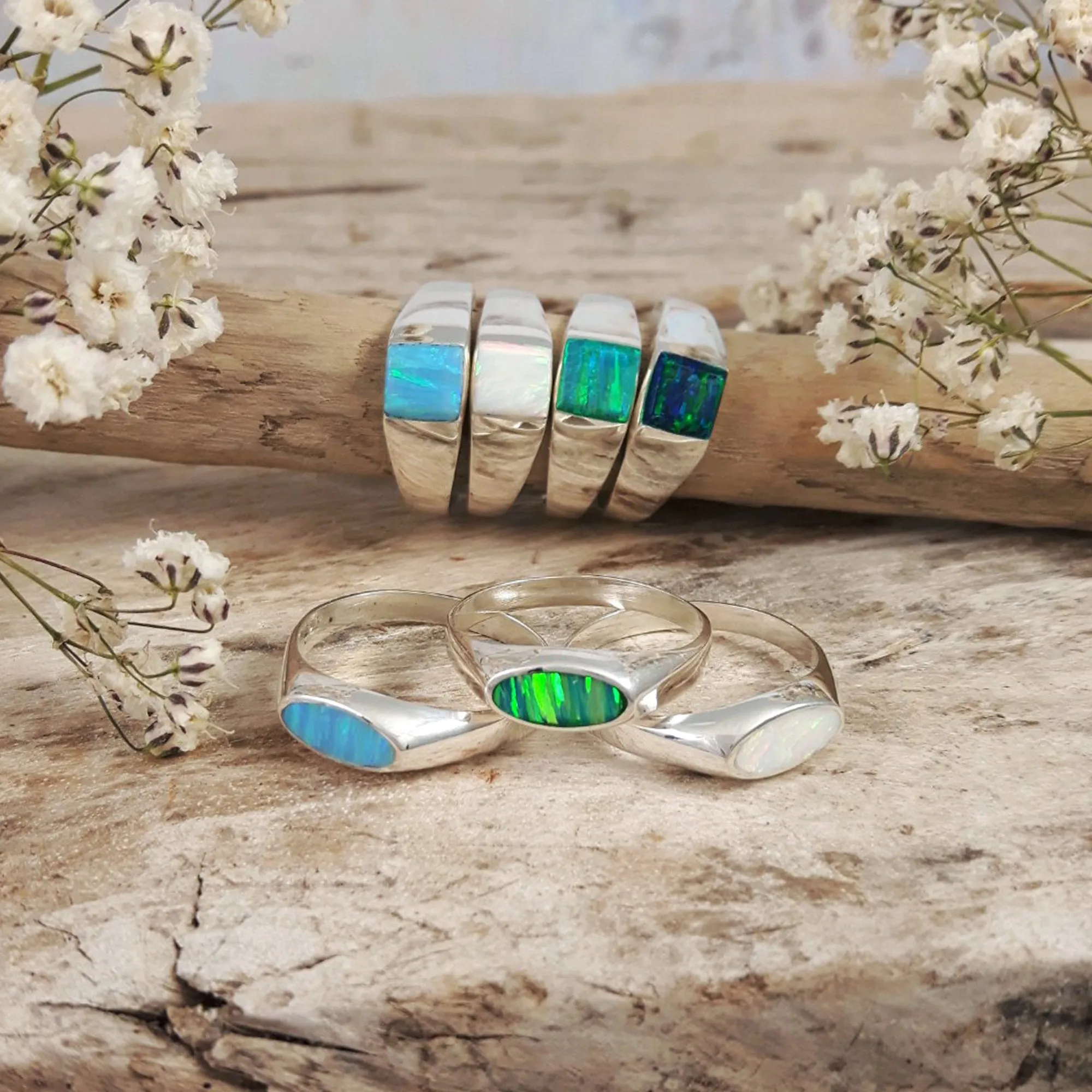 Flinder Signet Square Emerald Ring