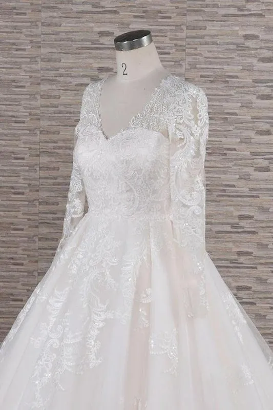 Graceful V-neck Long Sleeve Appliques Wedding Dress