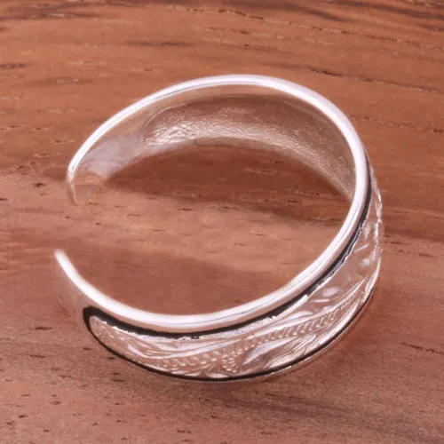 Hawaiian Scroll with Black Border Smooth Edge Toe Ring