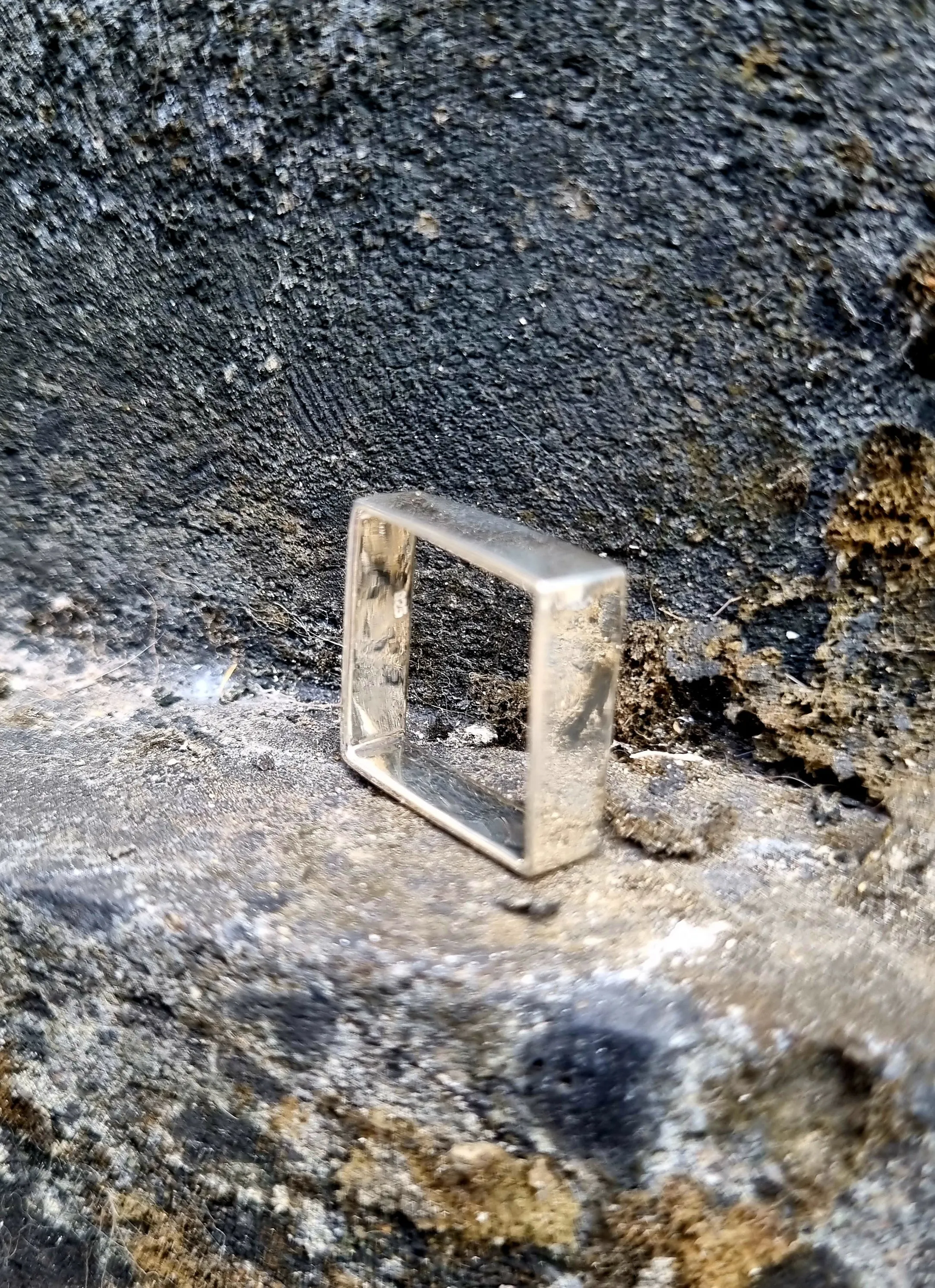 Hip to be Square ring