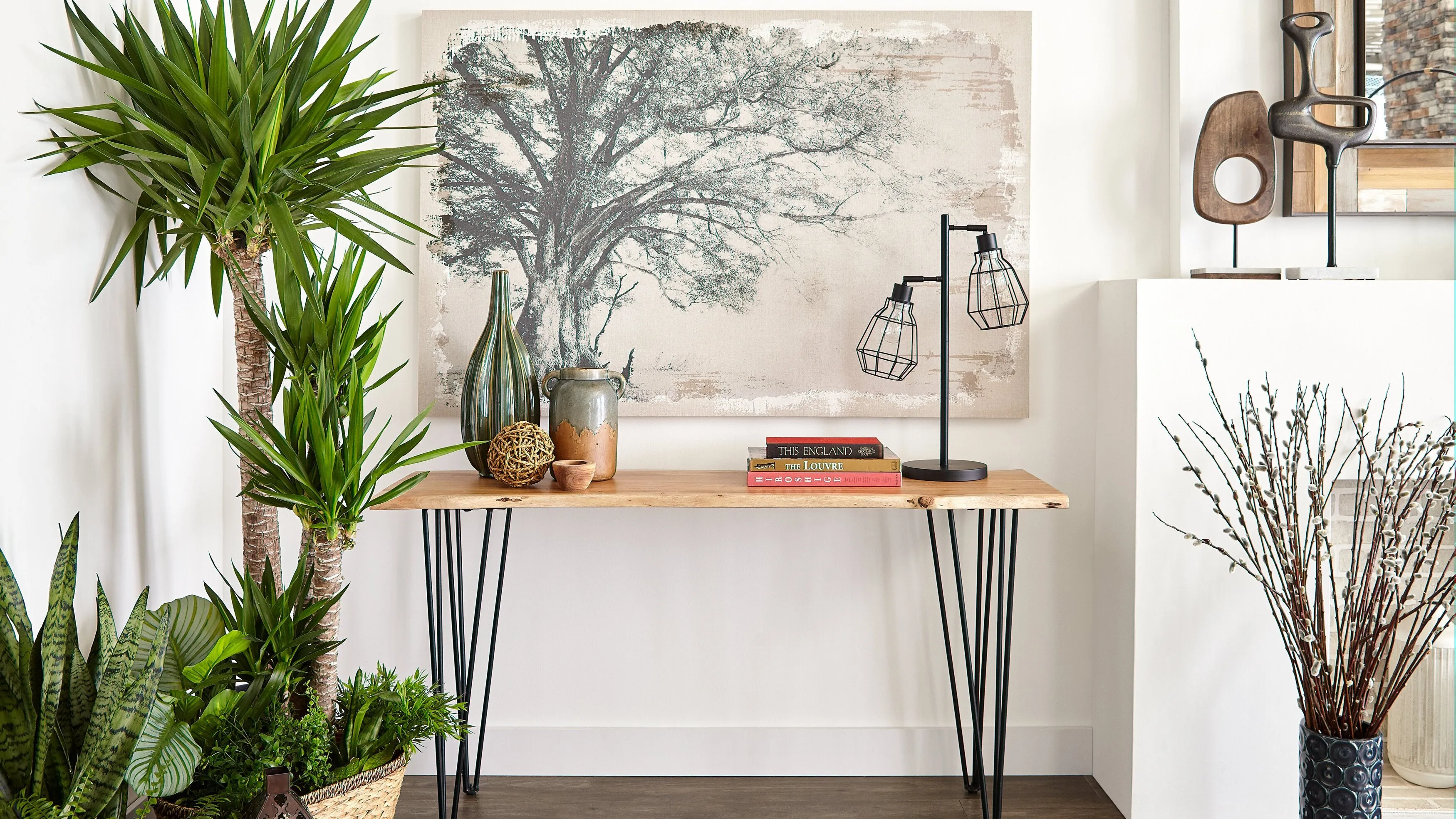 Menahga Sofa Table