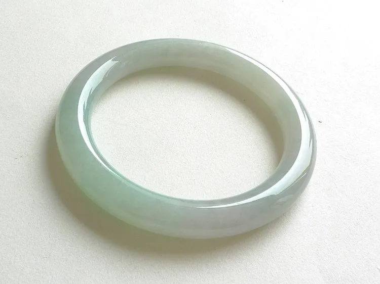 Natural Jade Bangle Jadeite Bangle Internal Diameter 55mm BER486