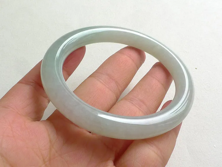 Natural Jade Bangle Jadeite Bangle Internal Diameter 55mm BER486