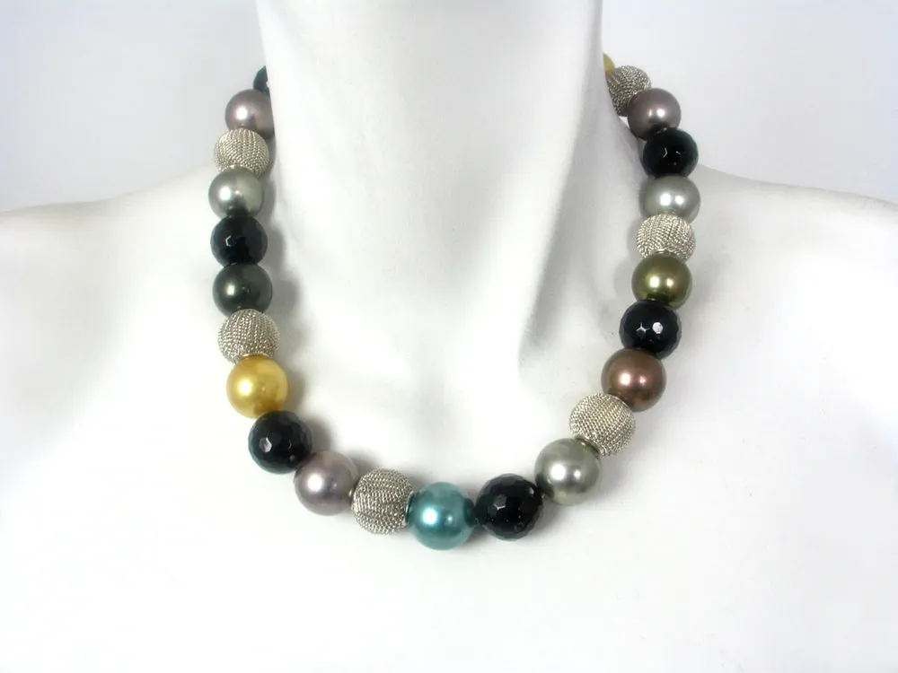 Onyx and Mesh Necklace