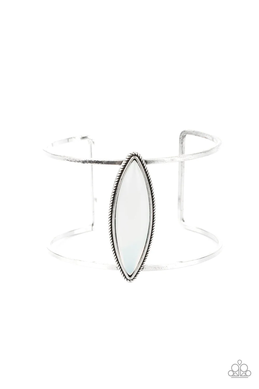PAPARAZZI What You SEER Is What You Get - White BRACELET