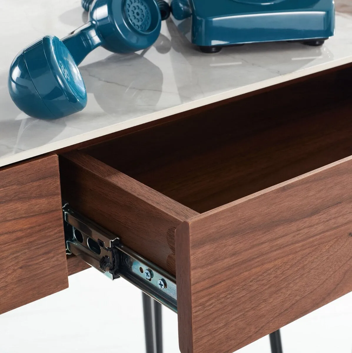 Safavieh Couture Timothy Hairpin Legs Desk SFV8723A