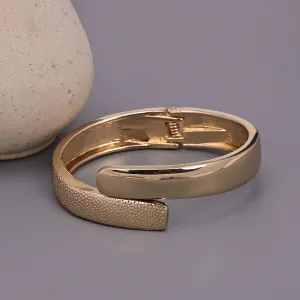 Sukkhi Graceful Golden Gold Plated Kada For Women