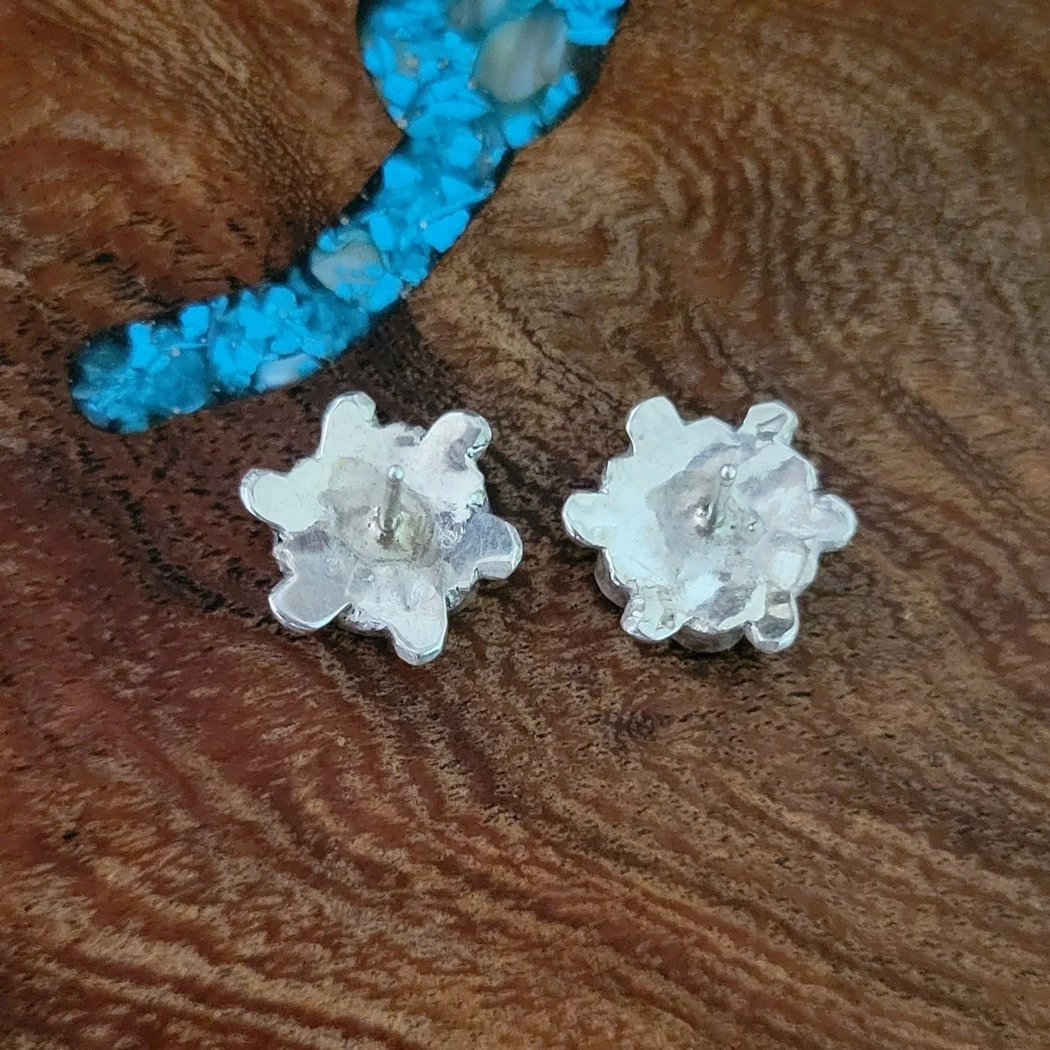 Turquoise Posy Earrings by Zuni Artist Benina Kallestewa GJ-ERN-0015